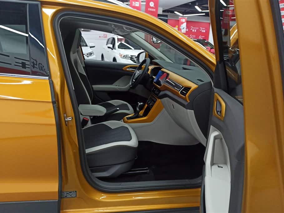 Volkswagen T-Cross 280TSI DSG Comfort 2021