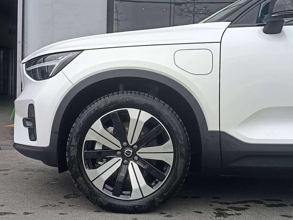 Volvo XC40 Recharge Long Range 2023