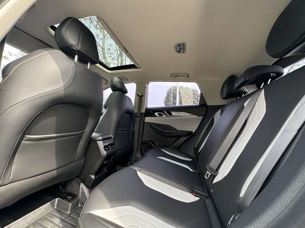 Geely Coolray 2022 1.5TD DCT Hot Engine Edition