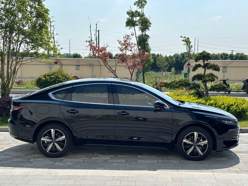 BYD Destroyer 05 2024 Honor Edition DM-i 120KM Deluxe