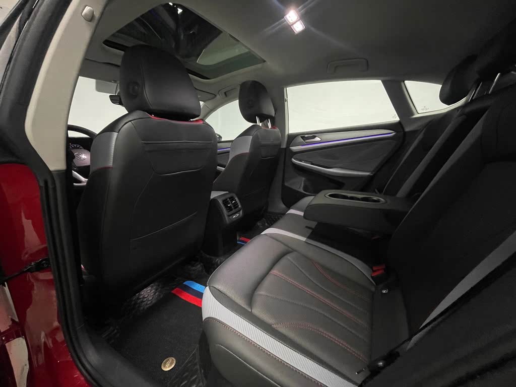 Volkswagen Lamando L 280TSI DSG Flagship Edition (2022)