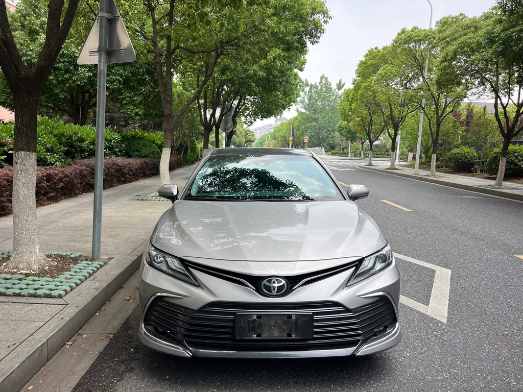 Toyota Camry 2021 2.5G Premium