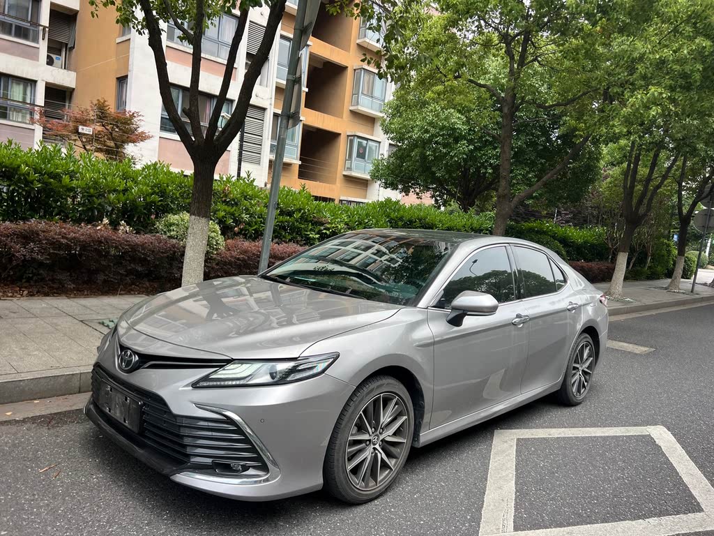 Toyota Camry 2021 2.5G Premium