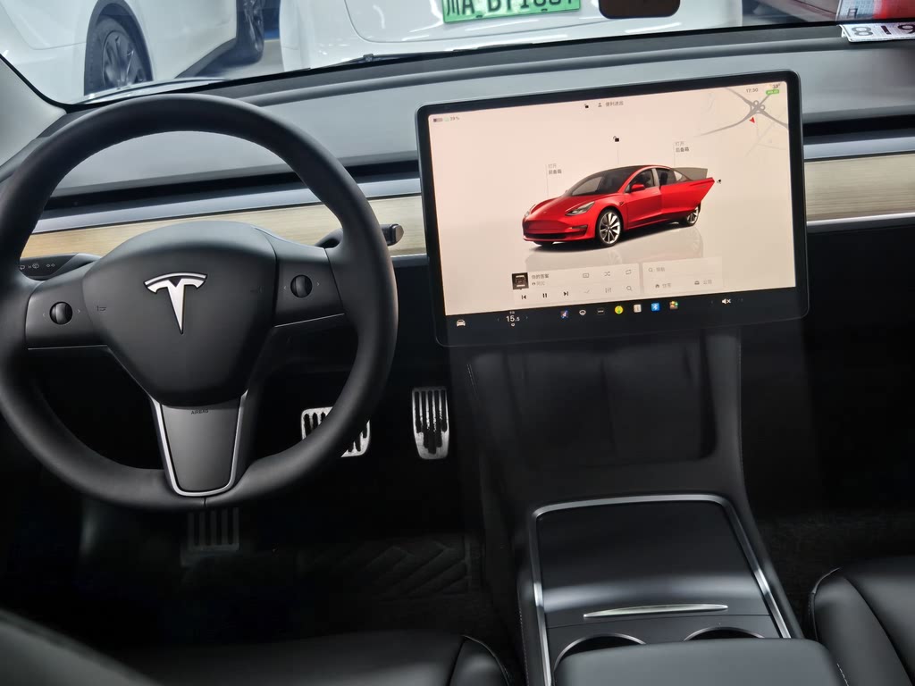 Tesla Model 3 2022 Заднеприводная версия