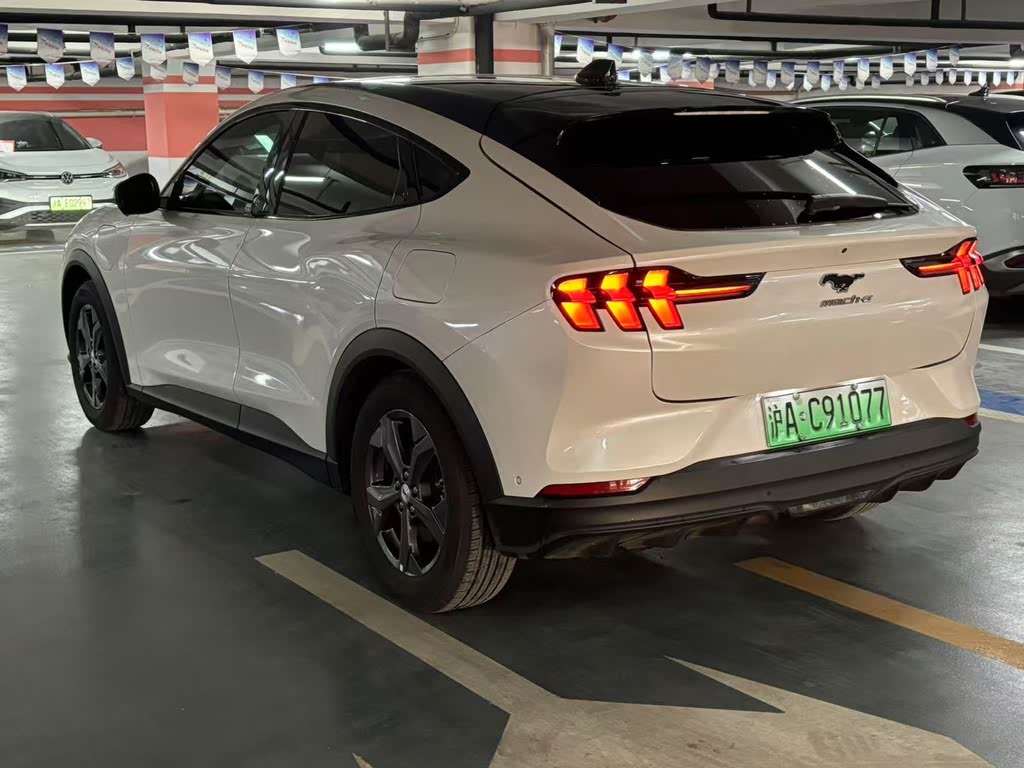 Ford Mustang Mach-E 2021 Standard Range RWD