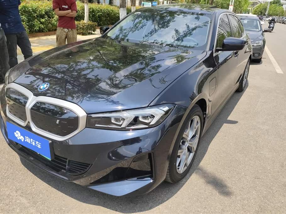 BMW i3 eDrive 35L 2024