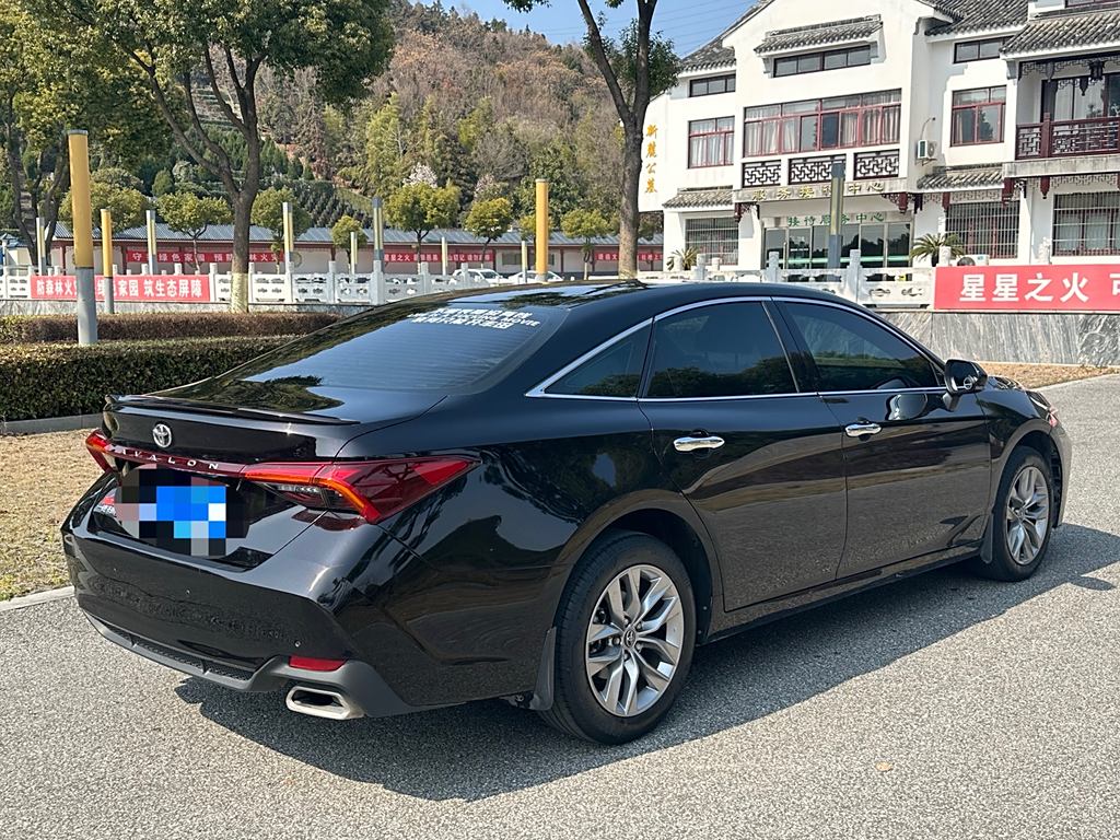 Toyota Avalon 2022 2.0L Luxury