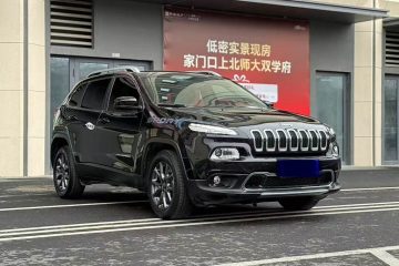 Jeep Cherokee (KL) 2.0L 2WD Safety Enhanced Edition 2020