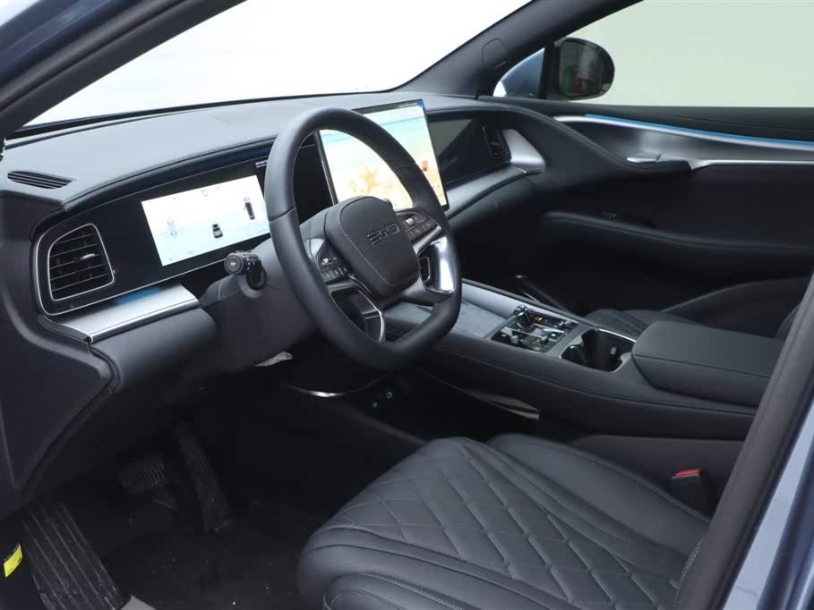BYD Sea Lion 07 EV 610 Long Range 2024