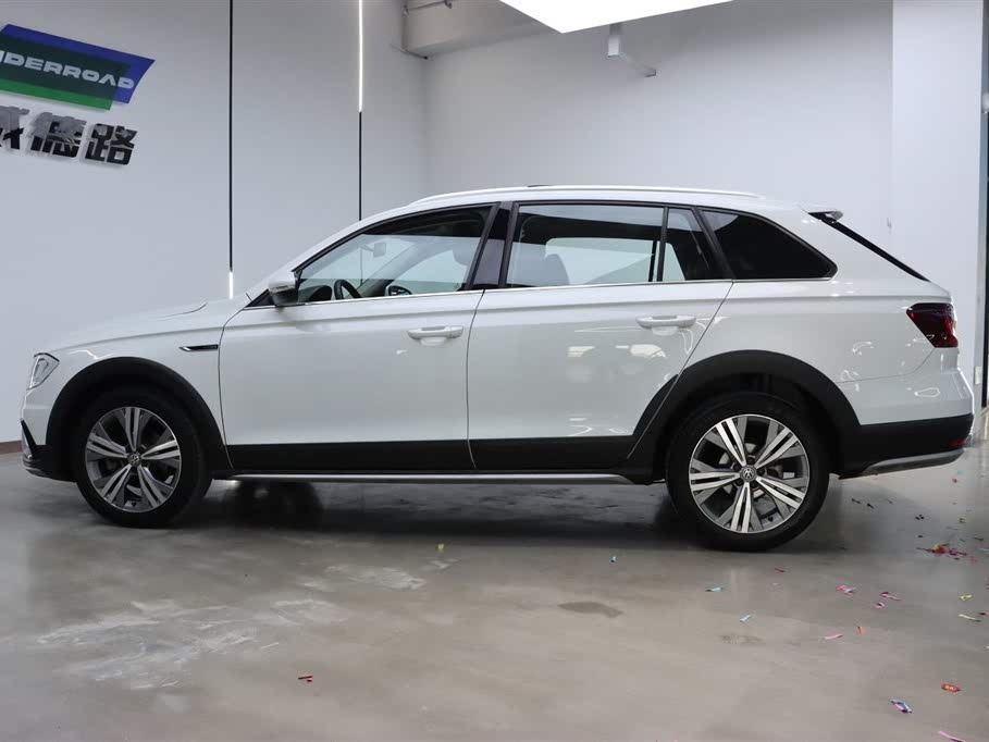 Volkswagen C-TREK 2020 1.5 AT Comfort