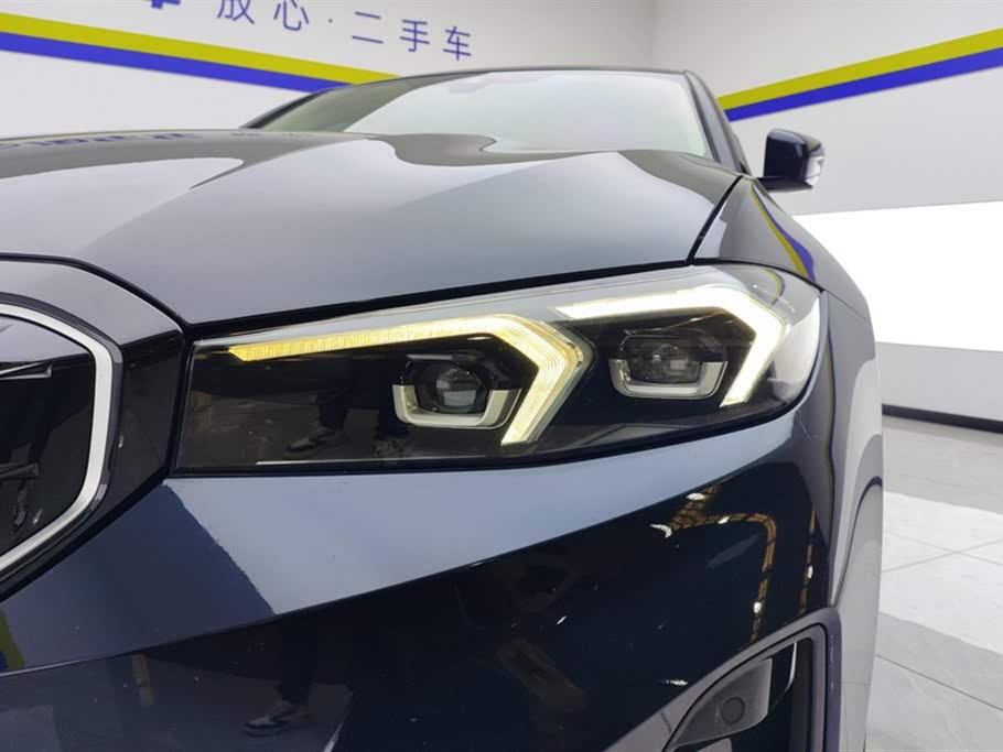 BMW i3 eDrive35L 2022 года