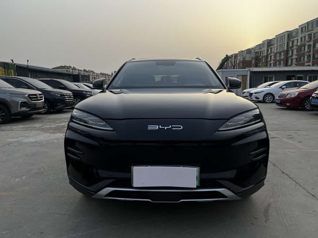 Song PLUS New Energy 2023 Champion Edition EV 520KM Luxury