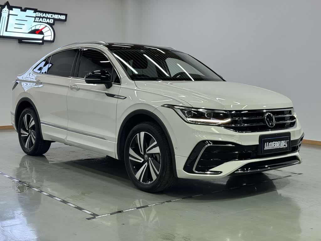 Volkswagen Tiguan X 2021 330TSI Передний привод Flagship