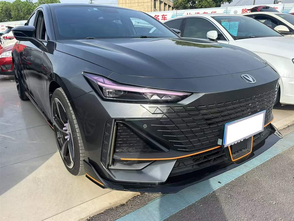 Changan UNI-V 1.5T Sport 2022