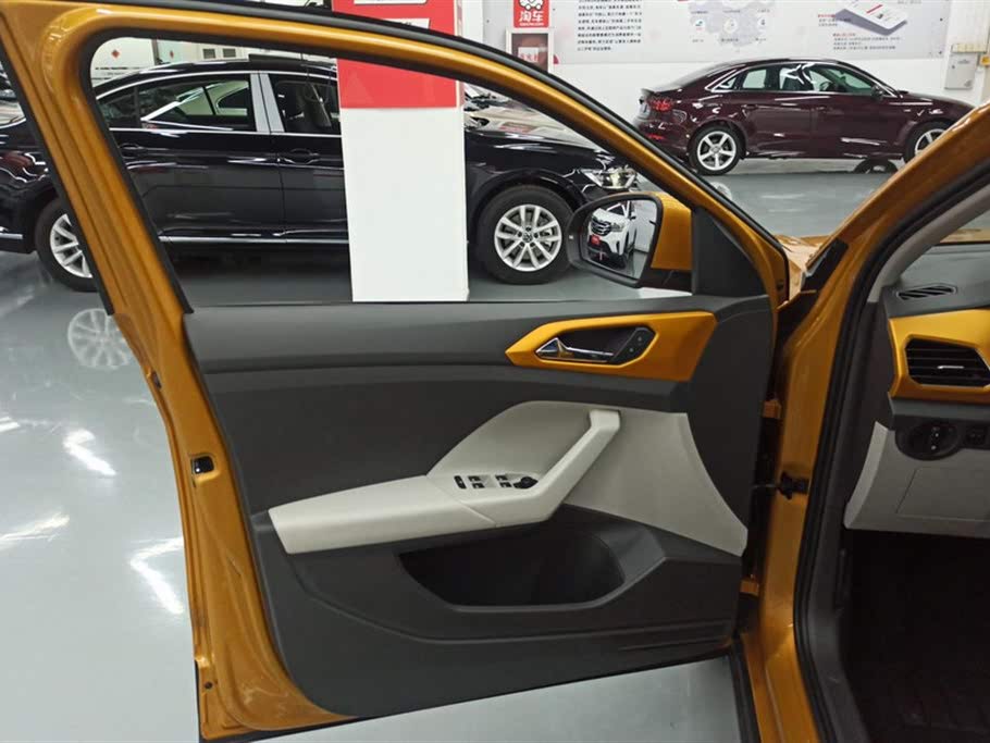 Volkswagen T-Cross 280TSI DSG Comfort 2021