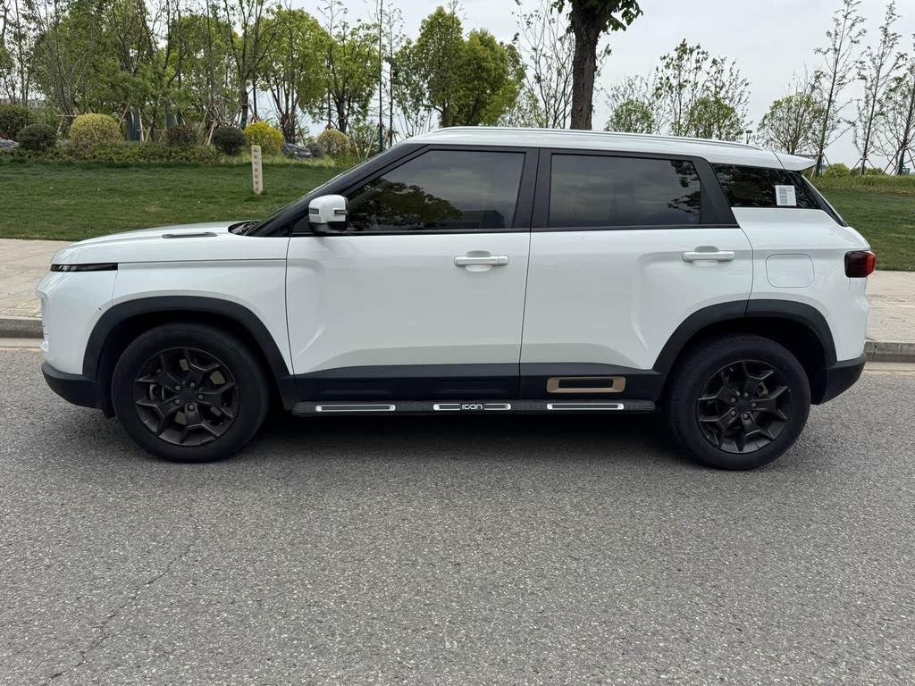 Geely Icon 1.5TD Koi 2021