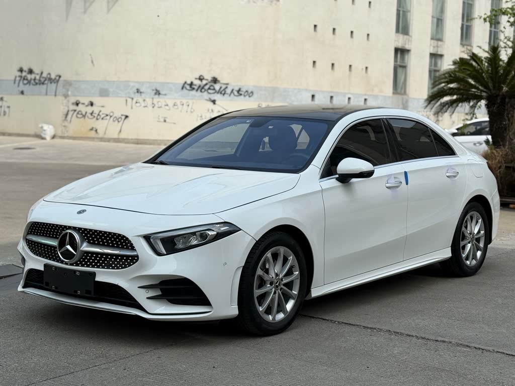 Mercedes-Benz A-Класс A 200 L Седан Sport Style 2022