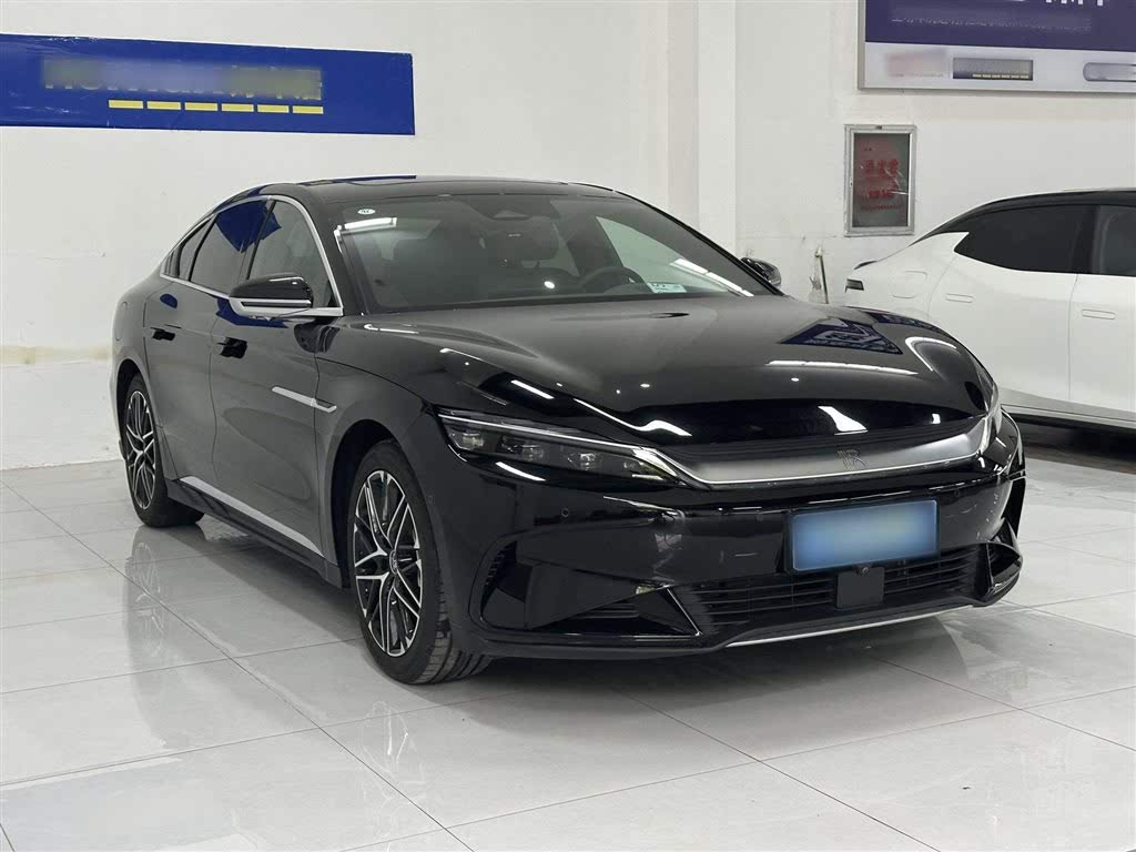 BYD Han EV 2025 605KM Prestige