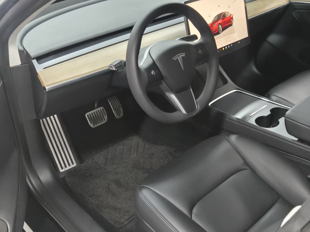 Tesla Model 3 2022 Заднеприводная версия