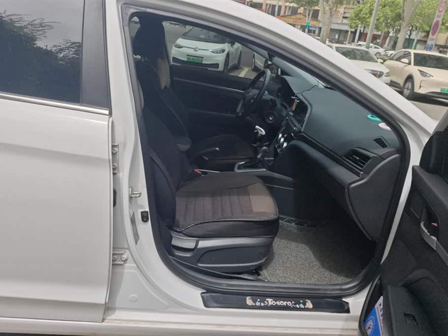 Hyundai Elantra 2020 1.5 CVT Smart & Elite