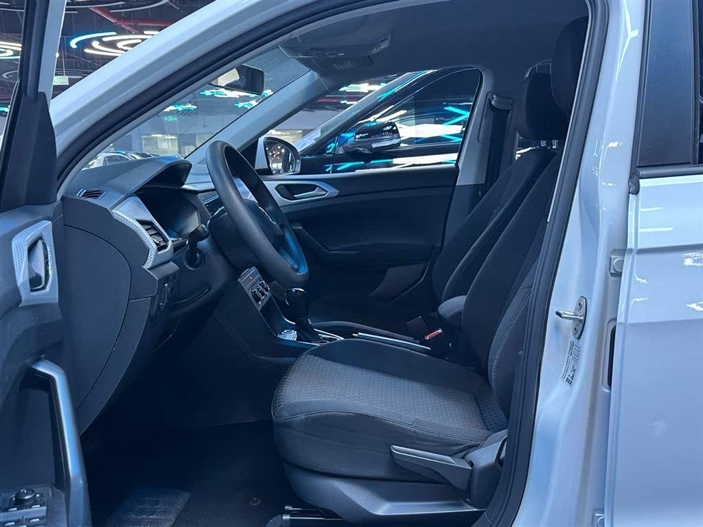 Volkswagen Tanying 2021 1.5L AT Smart Connect
