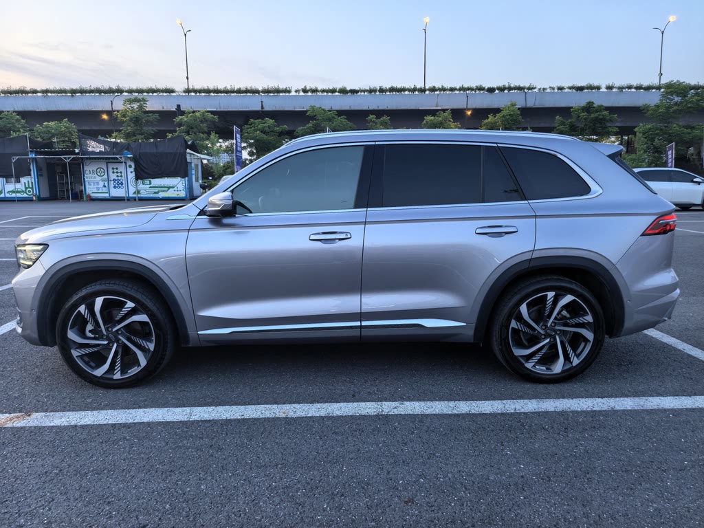 Geely Xingyue L 2.0TD DCT EVO 2WD Zhi Zun 2021
