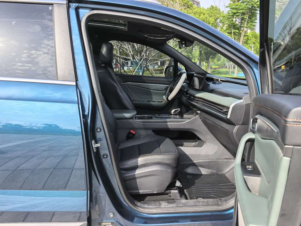 Geely Haoyue L 2023 2.0T DCT Premium