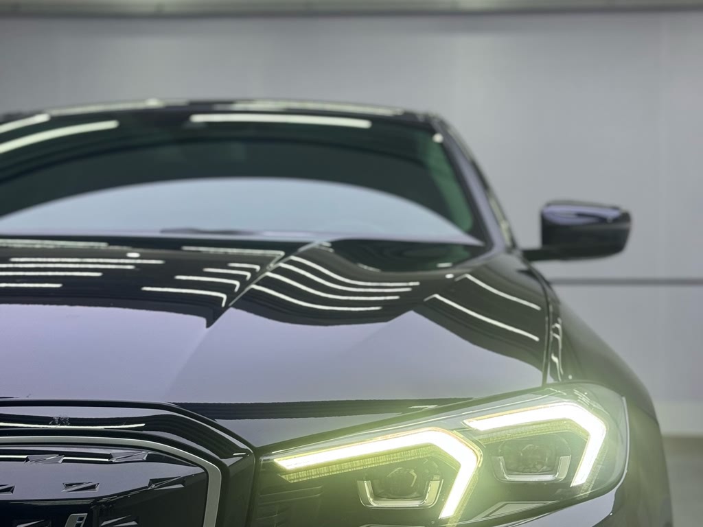 BMW i3 eDrive35L (2022)