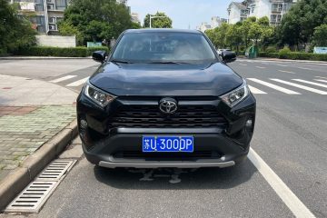 Toyota RAV4 2.0 CVT 2WD Fengshang Plus 2022