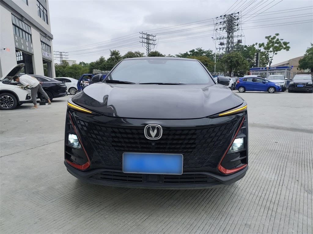 Changan UNI-T 1.5T (150 л.с.) 2020, комплектация "Престиж"