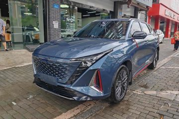 Changan Oshan Z6 1.5T DCT iBlue Whale 2022