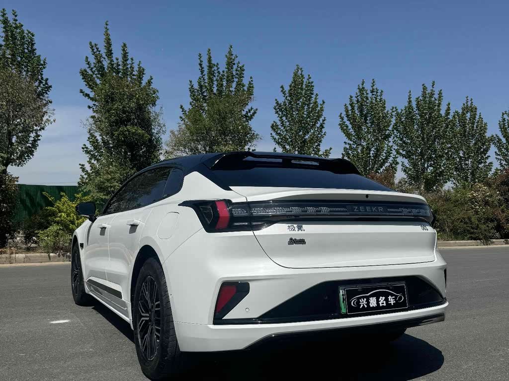 ZEEKR 001 2024 WE Edition 100kWh RWD
