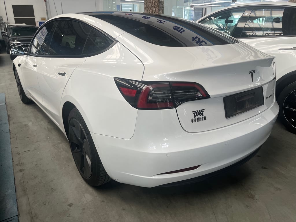 Model 3 2022 Заднеприводная версия