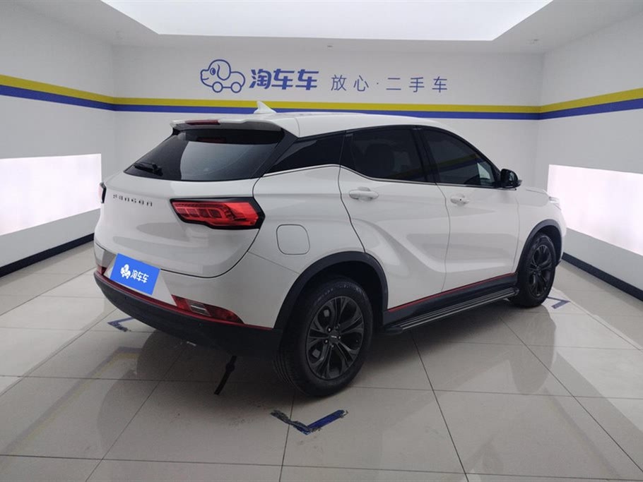 Dongfeng Fengguang 500 2022 1.5T CVT Enjoy