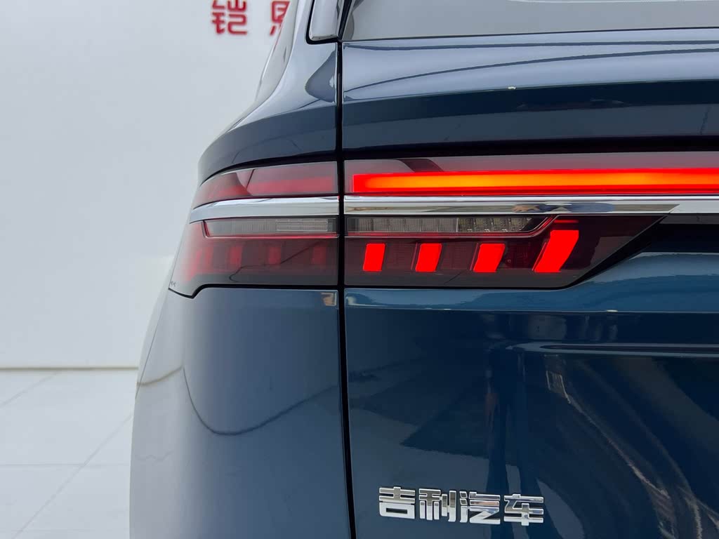 Geely Xingyue L 2.0TD DCT EVO 2WD Zhi Zun 2021