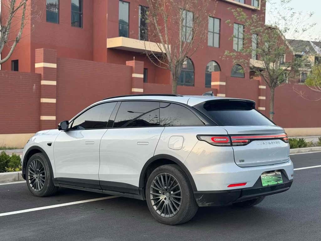 Leapmotor C11 2023 EREV 180 Comfort Edition
