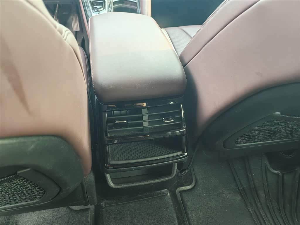 Geely Xingyue L 2021 2.0TD DCT EVO 2WD Comfort