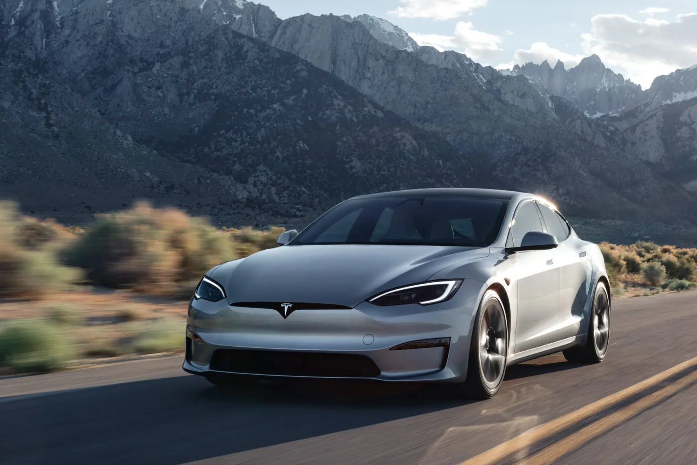 Покупка Tesla из США в Минск: Полное руководство по импорту электрокаров мечты