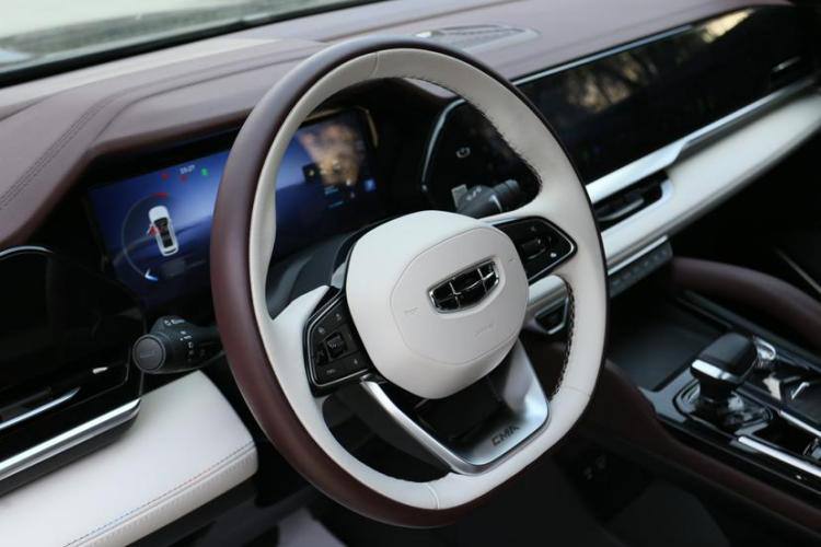 Geely Monjaro 2021