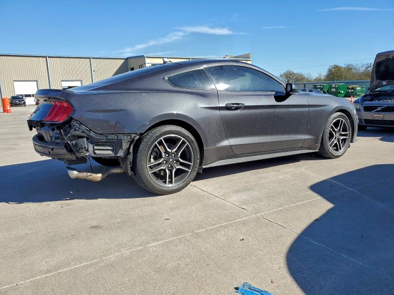 FORD MUSTANG 2022