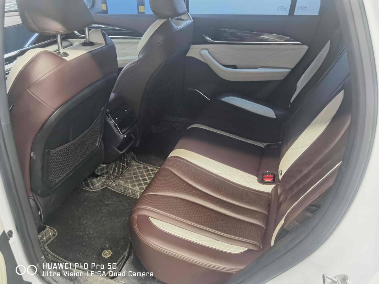 Geely Monjaro 2021