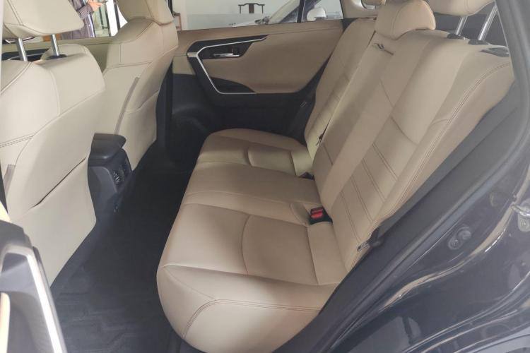 TOYOTA RAV4 2020