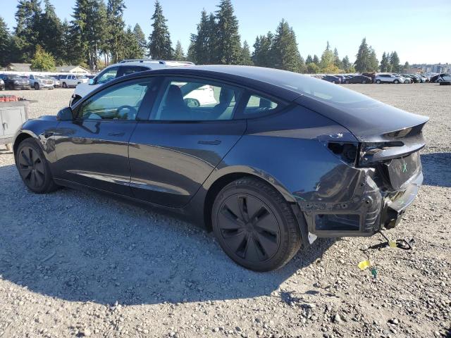 TESLA MODEL 3 2025