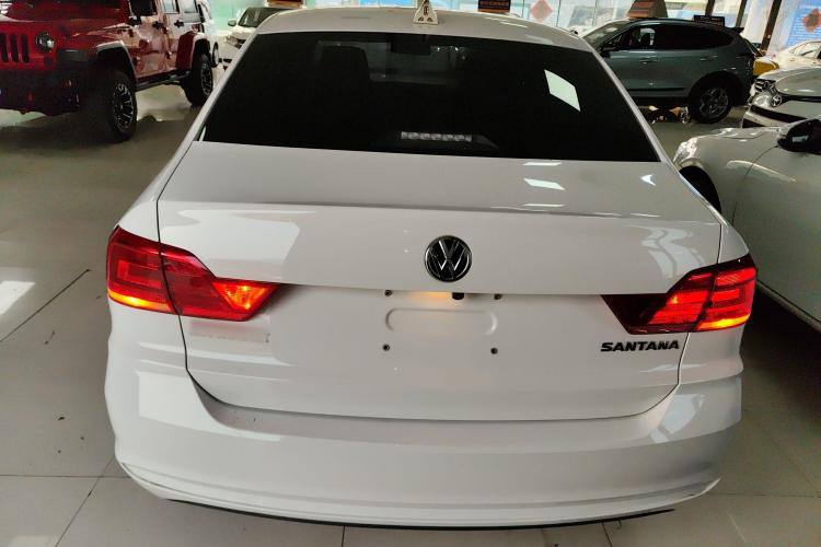 Volkswagen Santana 2021