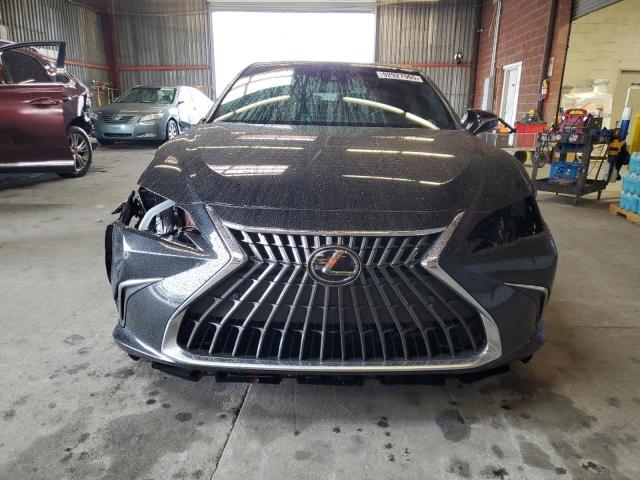 LEXUS ES 300H BASE 2024