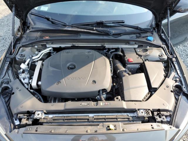 VOLVO S60 T5 MOMENTUM 2020