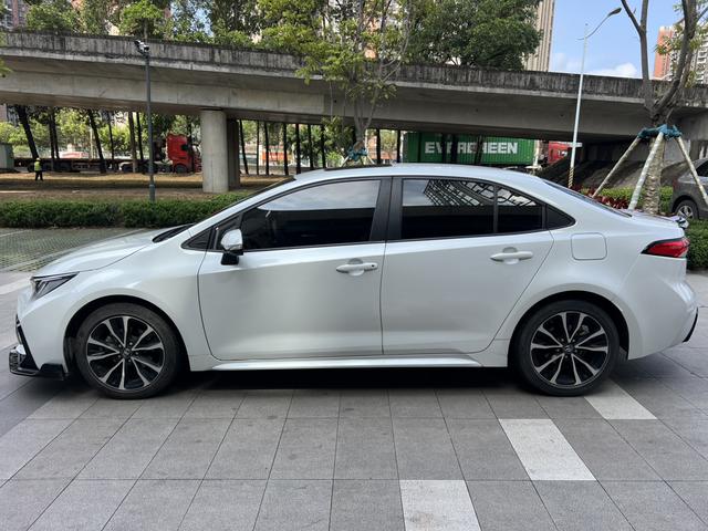 TOYOTA COROLLA 2021