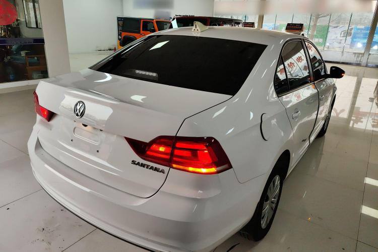 Volkswagen Santana 2021