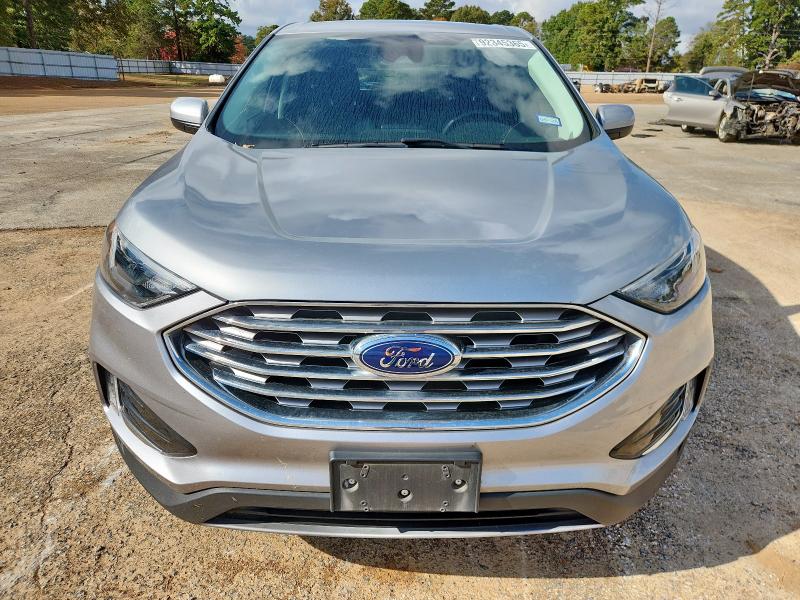 FORD EDGE SEL 2022