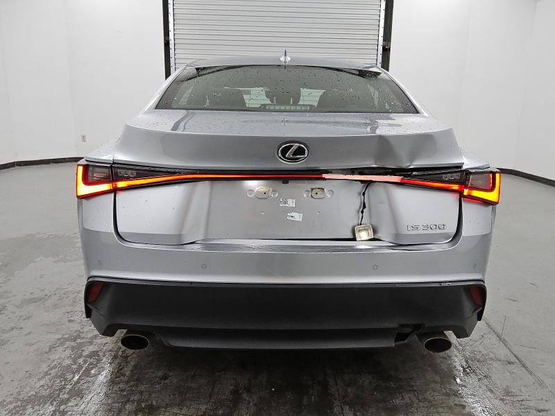 LEXUS IS 300 2023